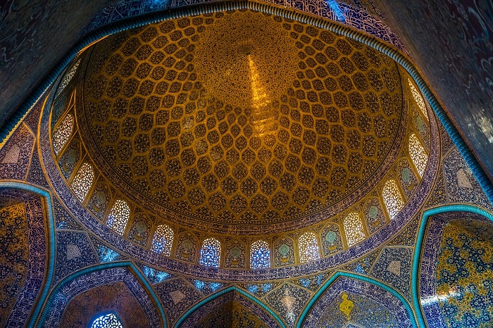 Nhà thờ Hồi giáo Sheikh Lotfollah, Isfahan, Iran - công trình Hồi giáo đẹp nhất thế giới