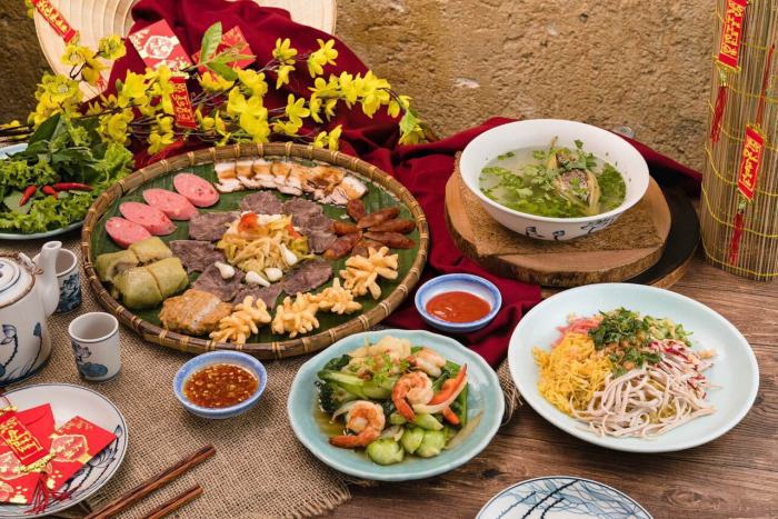 Những món ăn ngày Tết ở Huế 