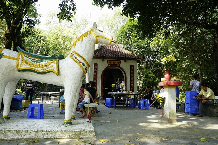 Temple of Uncle Prince Cai - spiritual place in Con Dao