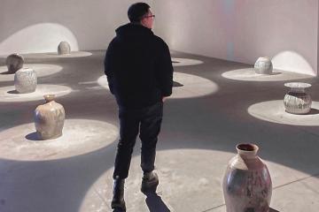 Những phòng triển lãm nghệ thuật ở Hà Nội với không gian ảo diệu, đứng góc nào cũng có ảnh xinh rinh về