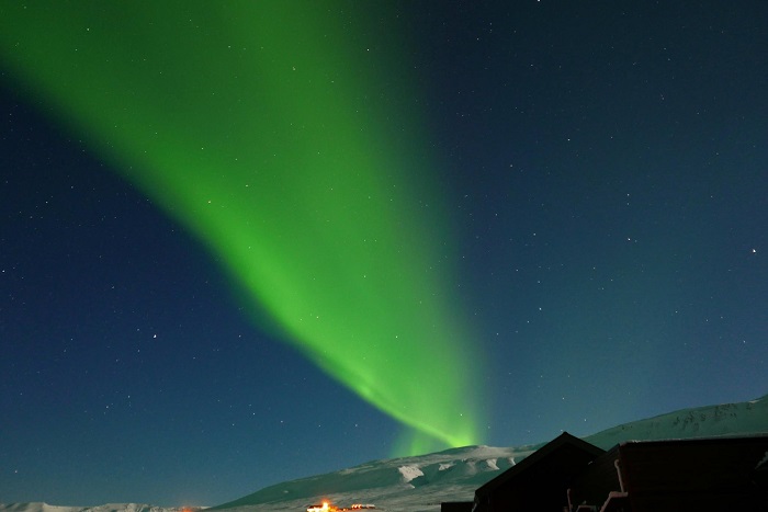 khách sạn ngắm bắc cực quang ở Iceland