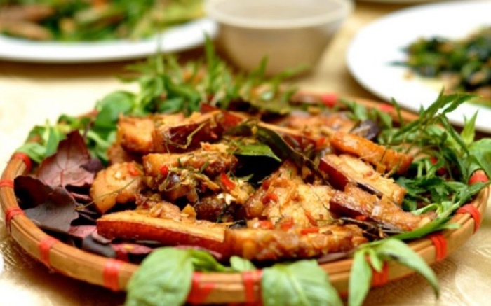 Tet specialties grilled food in the Central Highlands