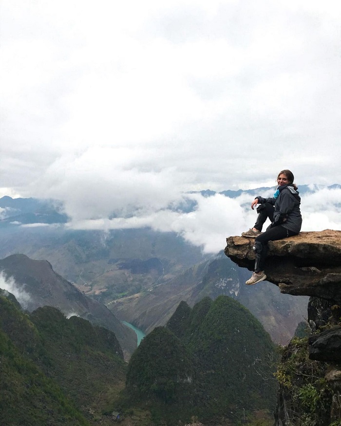 International tourists love to explore the Ha Giang Pass
