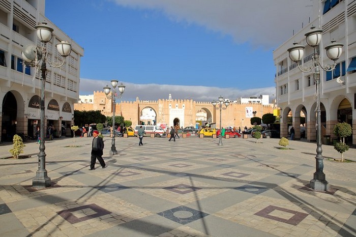 Phố Mới Sfax là điểm tham quan nổi tiếng ở thành phố Sfax Tunisia 
