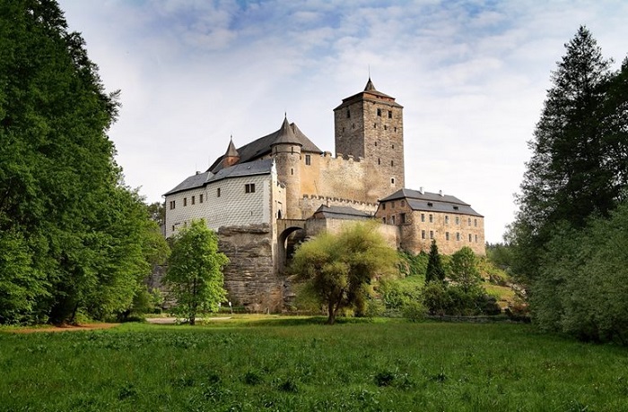 Lâu đài Kost là một trong những lâu đài đẹp ở Séc