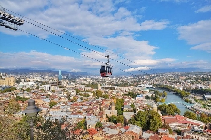 Cáp treo Narikala - phố cổ Tbilisi