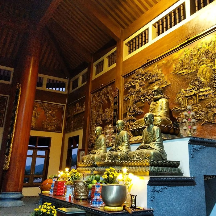 Thiền Viện Trúc Lâm Phượng Hoàng Bắc Giang có nhiều bức tượng Phật đẹp