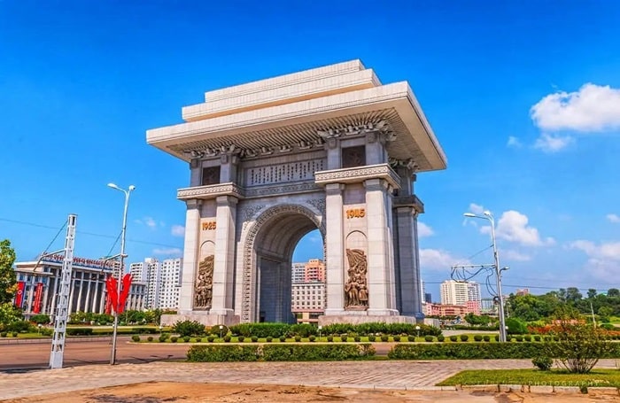 Khải hoàn môn - các tượng đài nổi tiếng ở Triều Tiên