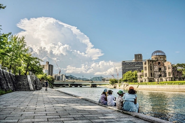 Nhà nghỉ của công viên hòa bình Hiroshima - công viên tưởng niệm hòa bình Hiroshima