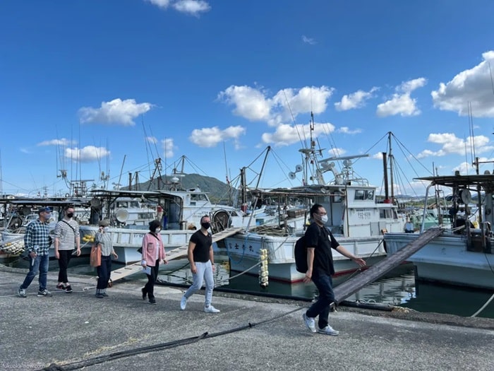 Cảng cá ở Tsunoshima - Du lịch đảo Tsunoshima 
