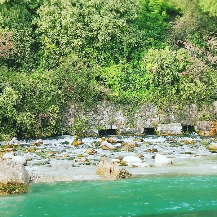 Sông Reprua là một trong những dòng sông ngắn nhất thế giới mà bạn nên khám phá