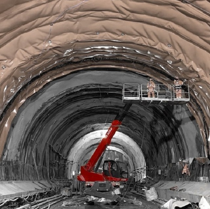 Brenner là một trong những đường hầm dài nhất thế giới cho phép chạy đến 200km/h