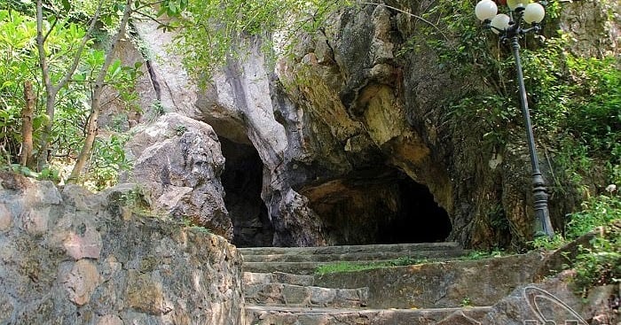 hang động ở Thanh Hóa - động Long Quang