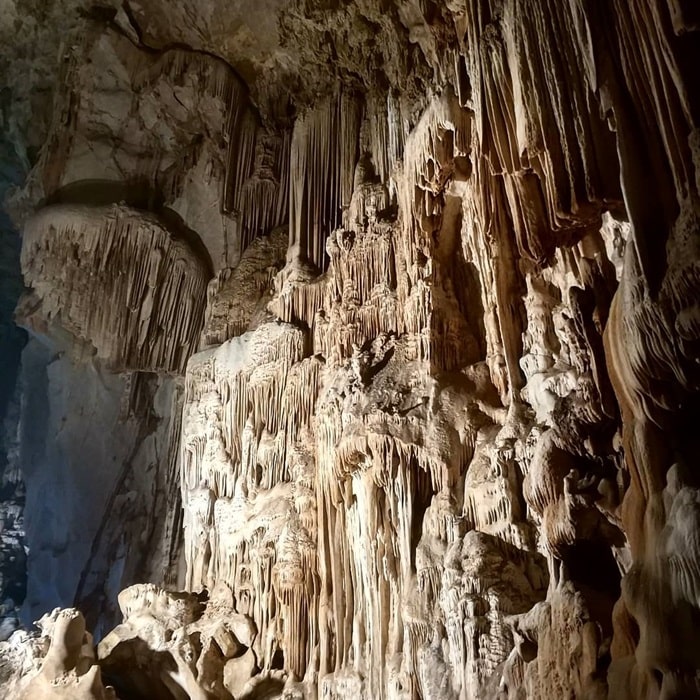 cave in Thanh Hoa - Tien Son cave