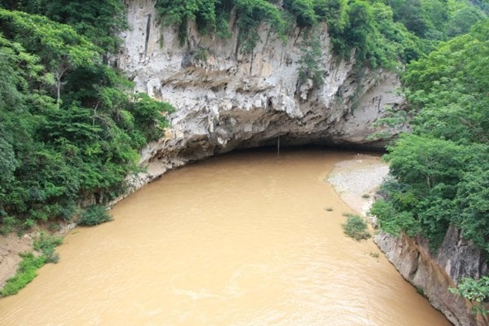 cave in Thanh Hoa - Hang Ma