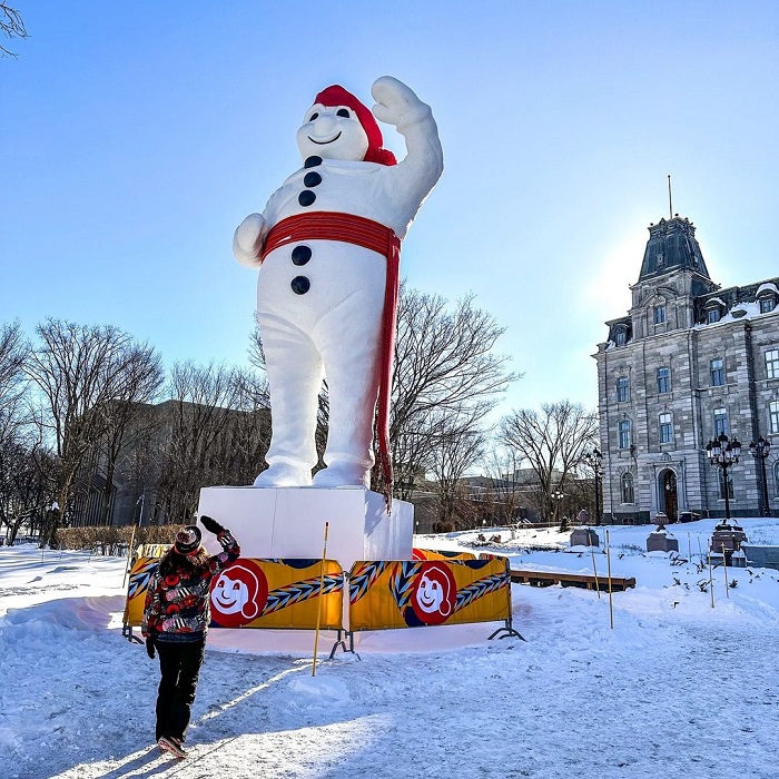 Carnaval de Quebec là lễ hội băng tuyết trên thế giới tổ chức tại Canada