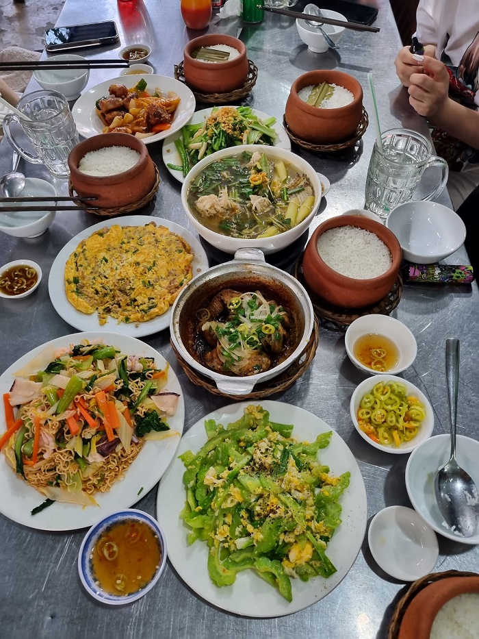 Delicious claypot rice restaurant in Con Dao - Nguyen An restaurant