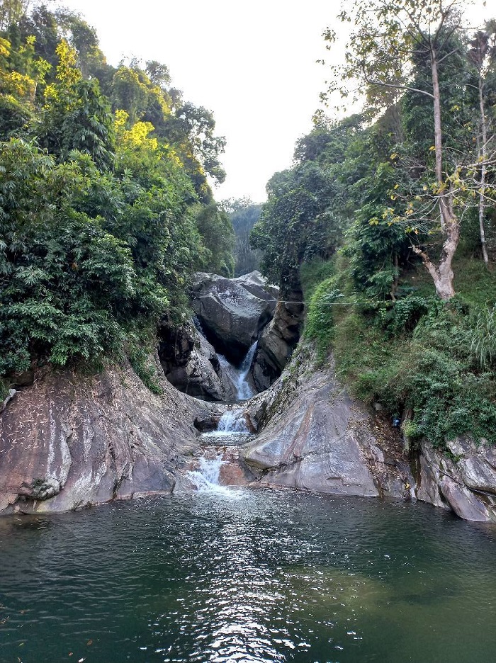 Note when exploring waterfall No. 6 Ha Giang