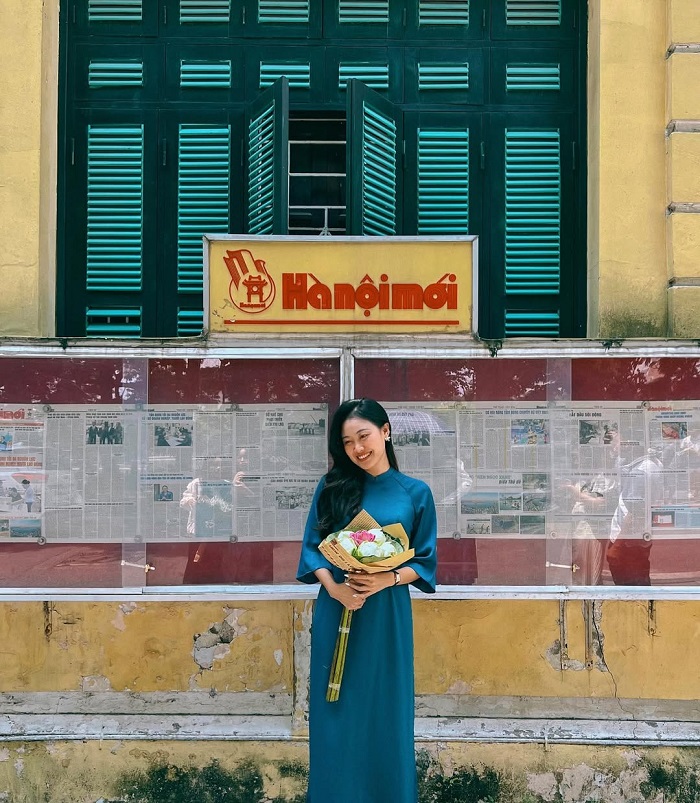 Báo Hà Nội Mới là địa điểm chụp áo dài Tết Hà Nội rất đẹp 