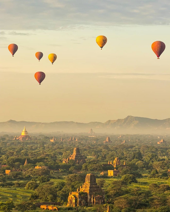Bagan là địa điểm ngắm bình minh đẹp nhất châu Á vô cùng lãng mạn 