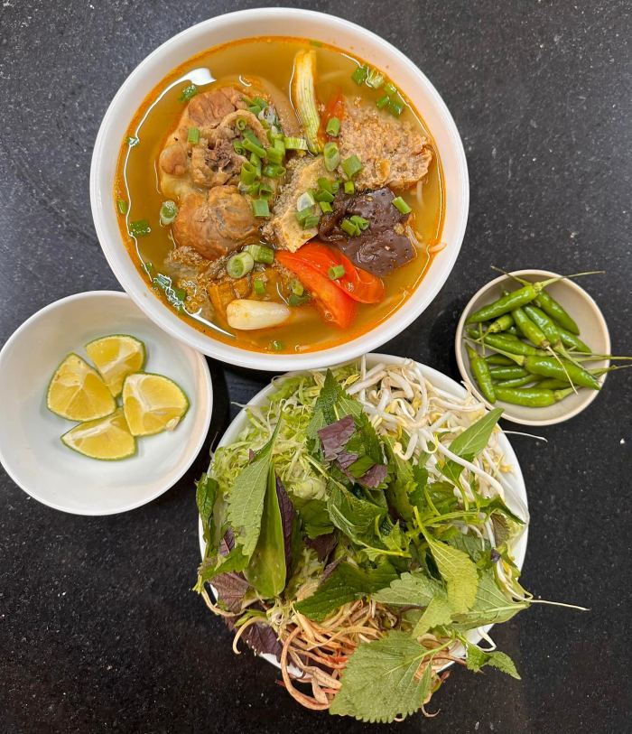 quán ăn mở xuyên Tết tại Đà Lạt Bún Riêu Cua Đồng 279