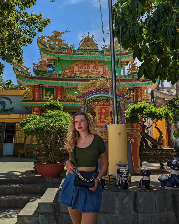 Tết đi Phú Quốc cầu tài lộc ở đâu? Dinh Bà