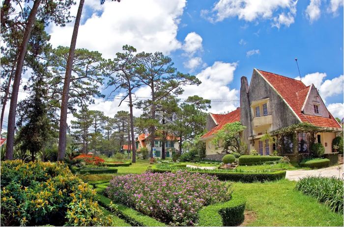 Review resort nghỉ dưỡng Tết ở Đà Lạt Dalat Cadasa Resort
