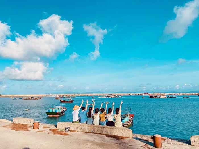 5 địa điểm du xuân hot - Âu Cảng Cô Tô