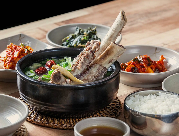 Du lịch Hàn Quốc mùa đông - khám phá ẩm thực món canh