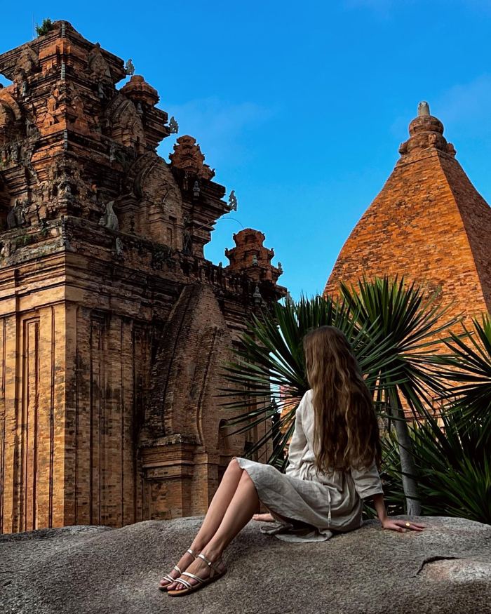 Giá vé các địa điểm tham quan Nha Trang 2026 tháp bà Ponagar