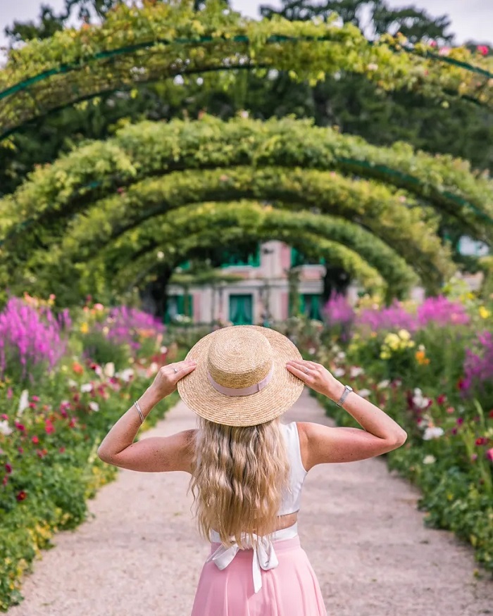 Khu vườn của Monet ở Giverny là điểm check in mùa xuân ở Paris