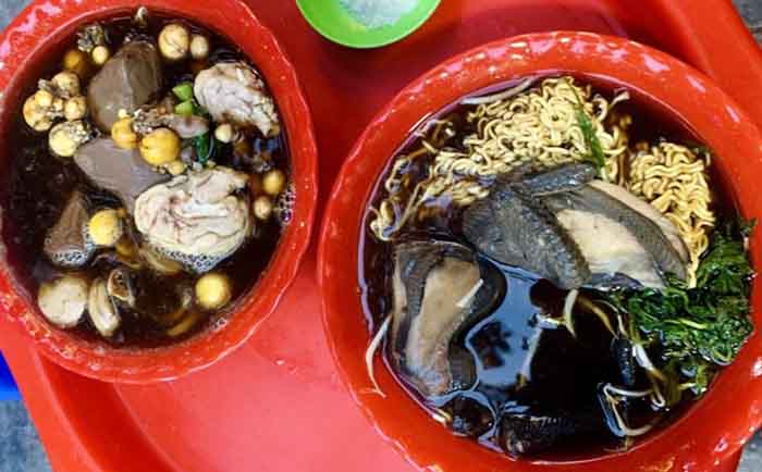 Khám phá phố ẩm thực Ngõ Cấm Chỉ - Mì gà tần trứ danh