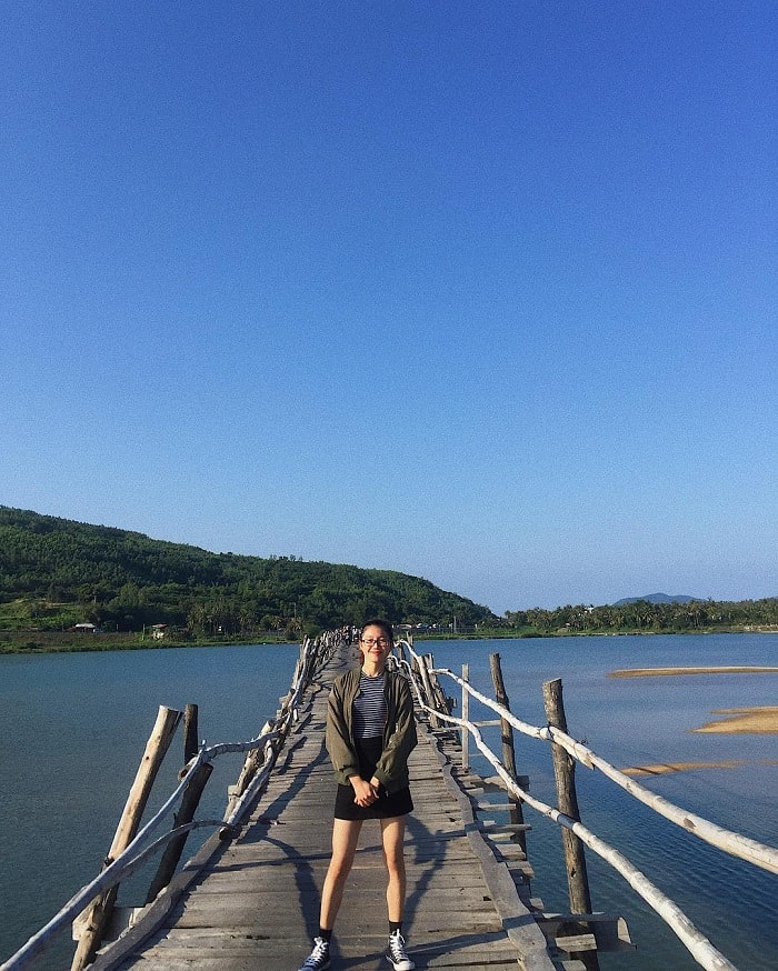Discover the unique beauty of Mr. Tiger Phu Yen wooden bridge 