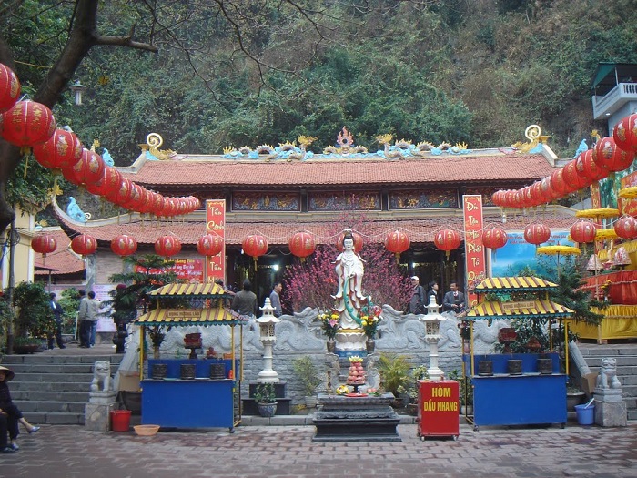 Điểm danh những ngôi chùa ở Quảng Ninh cho dịp du xuân đi lễ đầu năm