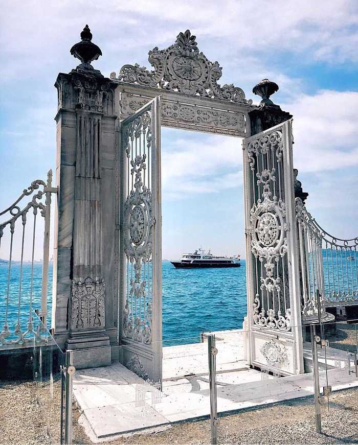 cung-dien-Dolmabahce-tho-nhi-ky-9