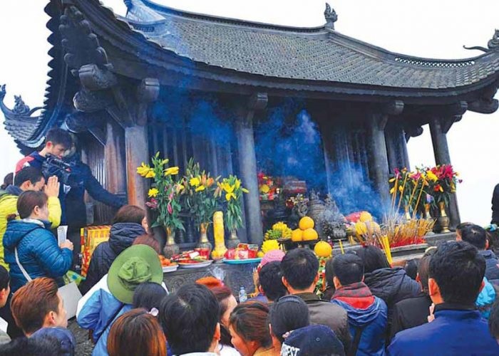 Yen Tu Spring Festival