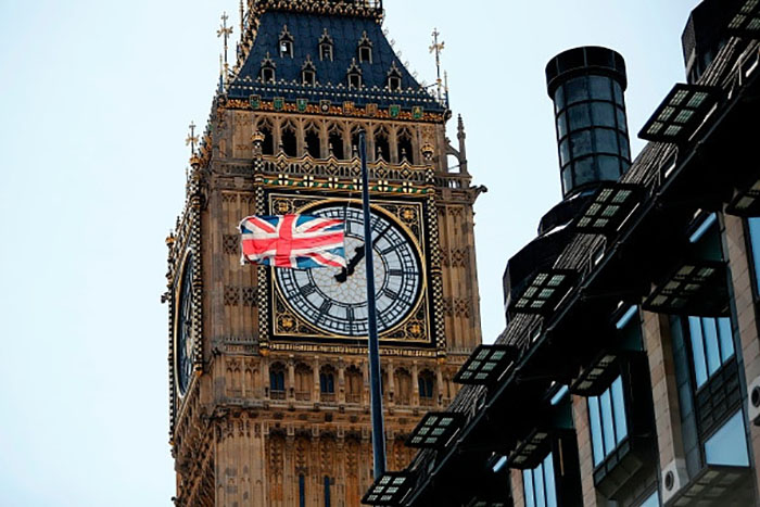 Tháp Big Ben chính là niềm tự hào của người Anh.