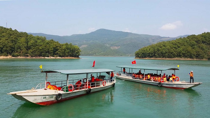 Các hồ đẹp ở Quảng Ninh- hồ Yên Lập