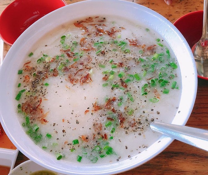 Travel experience Ly Son - eat porridge nhum