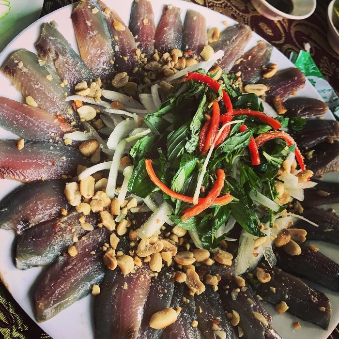 Specialty herring salad Phu Quoc - the address of Xin Chao restaurant