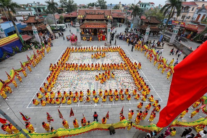 Traditional festival in Nam Dinh - the famous Phu Dai festival
