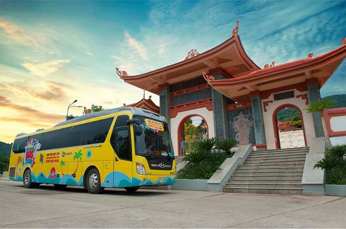 Các loại phương tiện đi lại ở Phú Quốc - thuê xe bus