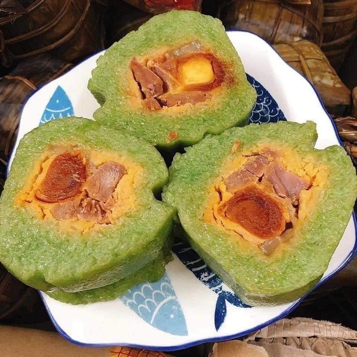 Tra Cuon Tet cake is Tra Vinh's specialty