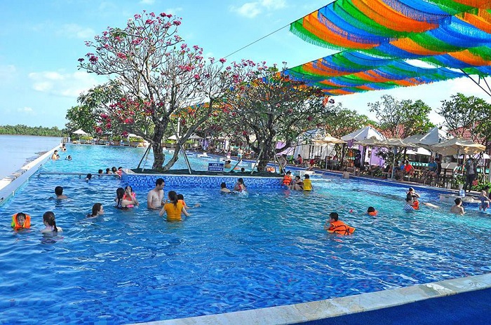 Các địa điểm du lịch Sài Gòn mới - Công viên nước Lego Water Park
