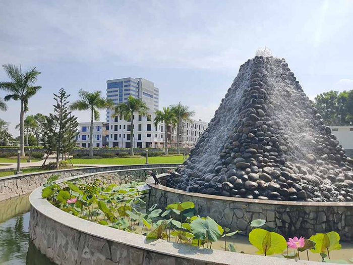 Nhiều tiểu cảnh - ở khu đô thị Hưng Phú Bến Tre