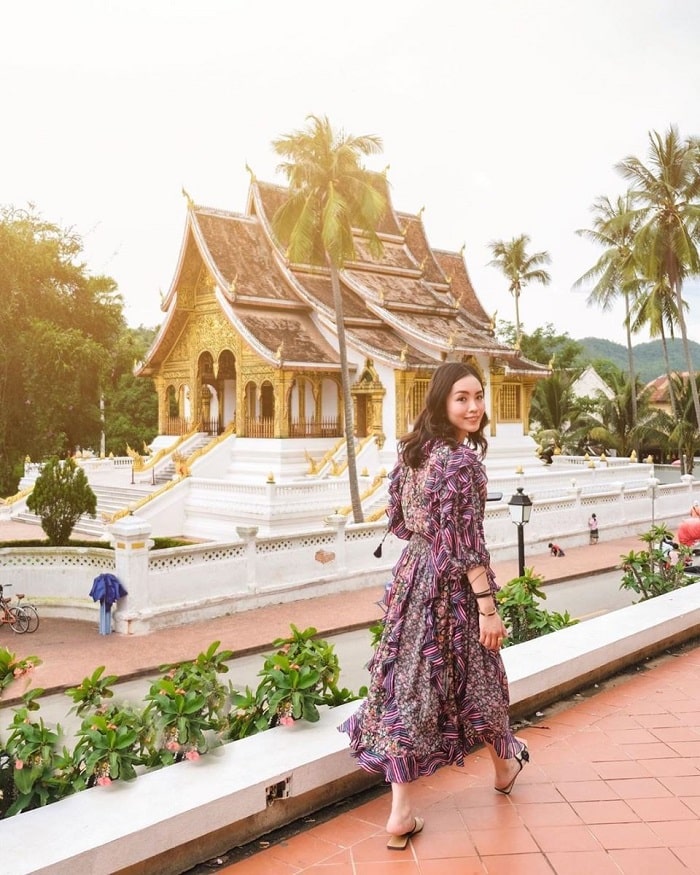 Điểm tham quan gần chùa Wisunarat Lào - Bảo tàng Cung điện Hoàng gia