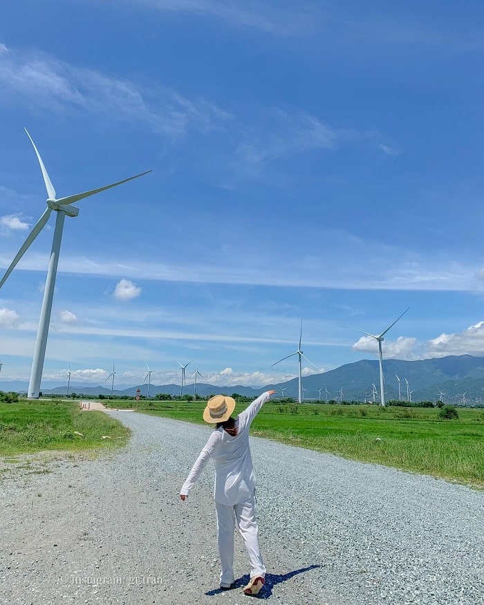 Cánh đồng điện gió đẹp ở Ninh Thuận ngoài Cánh đồng Điện Gió Mũi Dinh