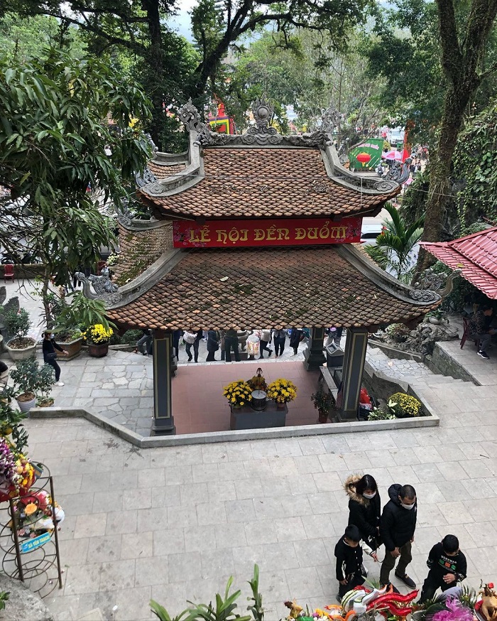 Đền Đuổm Thái Nguyên có lễ hội lớn vào tháng Giêng
