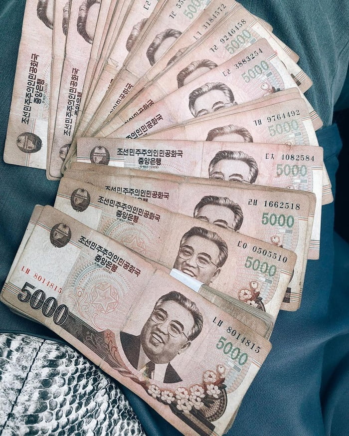 Sử dụng tiền Triều Tiên là điều cấm kỵ khi du lịch Triều Tiên