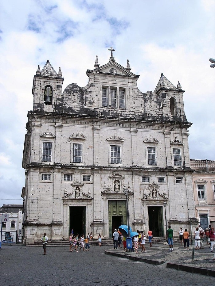 Tham quan Nhà thờ Salvador là trải nghiệm thú vị ở thành phố Salvador Brazil